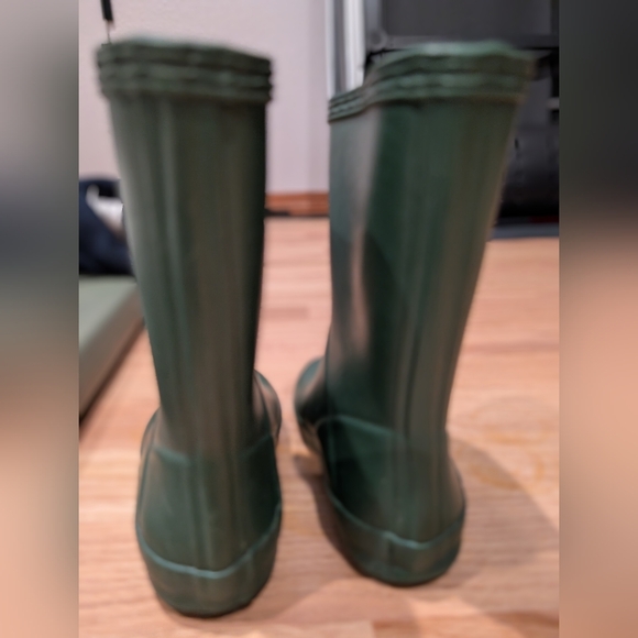Hunter Kids Boots - Green (size US 8) - Picture 5 of 6